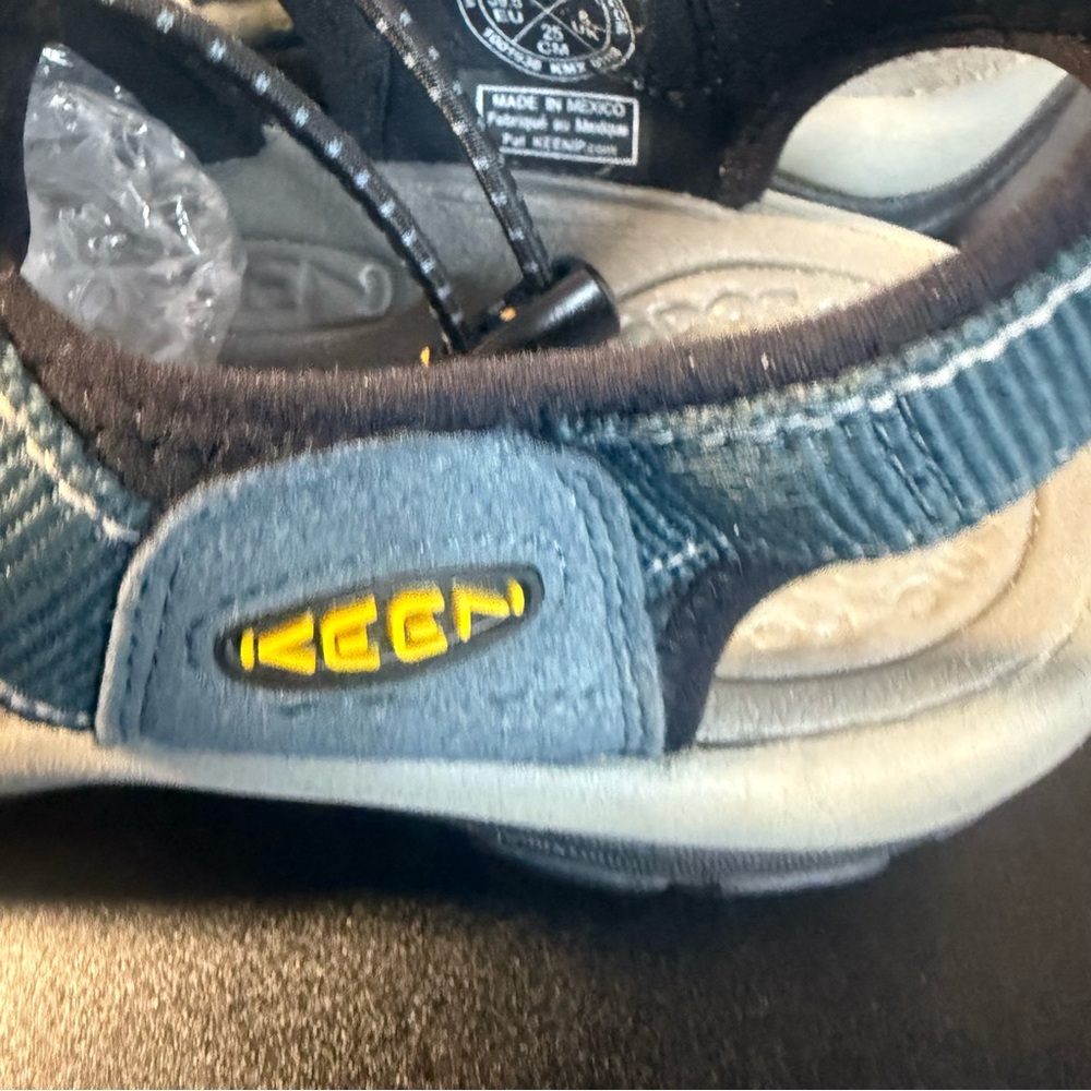 Keen sandals men’s 7 Blue Newport H2 Closed Toe water Hiking waterproof - Picture 5 of 8